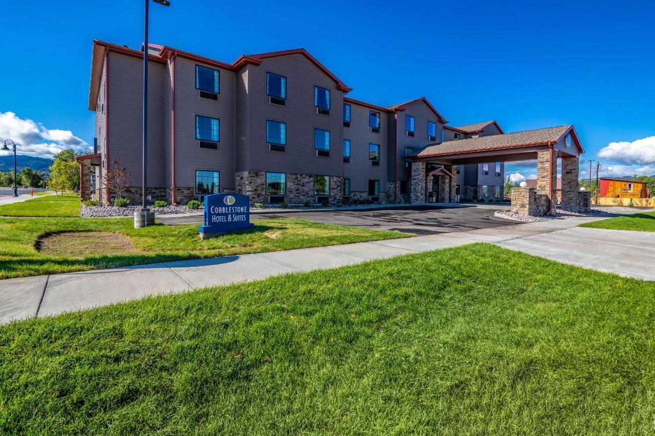 Cobblestone Hotel & Suites - Victor Exterior photo